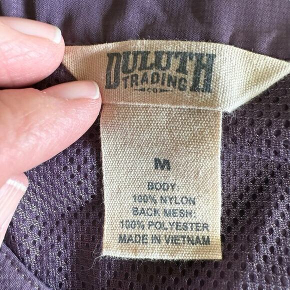 Duluth Trading Company Ladies Armachillo Cooling Shirt M Purple Athleisure - Picture 7 of 12